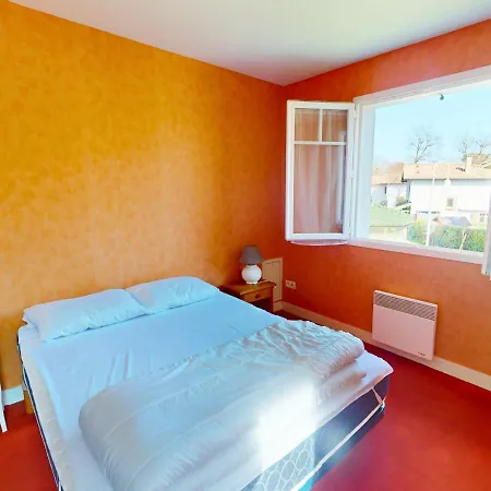 Berges Landaises - Grand T2 Avec Terrasse Exposee Sud Est דירה קפברטון